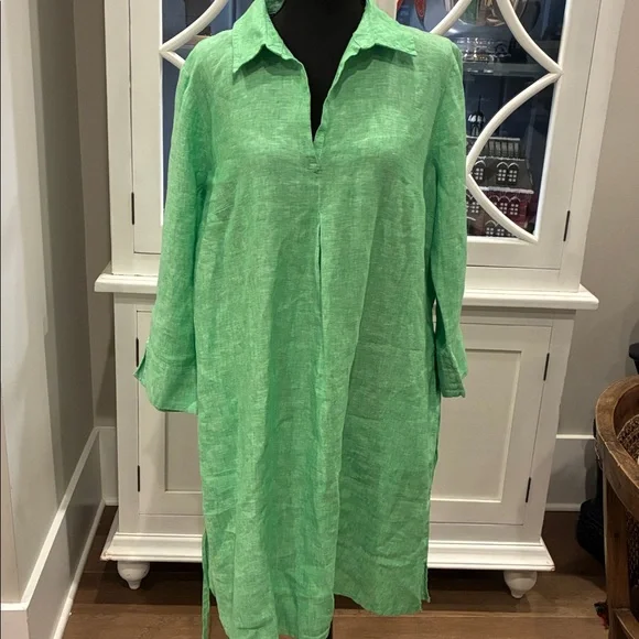Lilly Pulitzer Belted Linen Pilar Tunic in Gecko Green - Picture 8 of 11